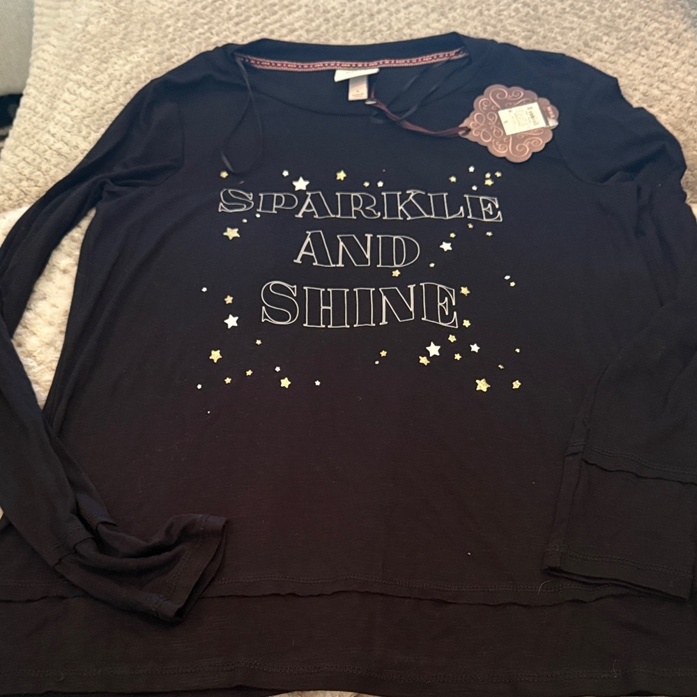 Knox Rose Women’s Long Sleeve Tee - Black with Gold Accents
